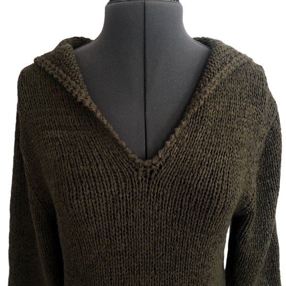 Max Studio Olive Green Sweater Hoodie Size Large - Picture 2 of 8